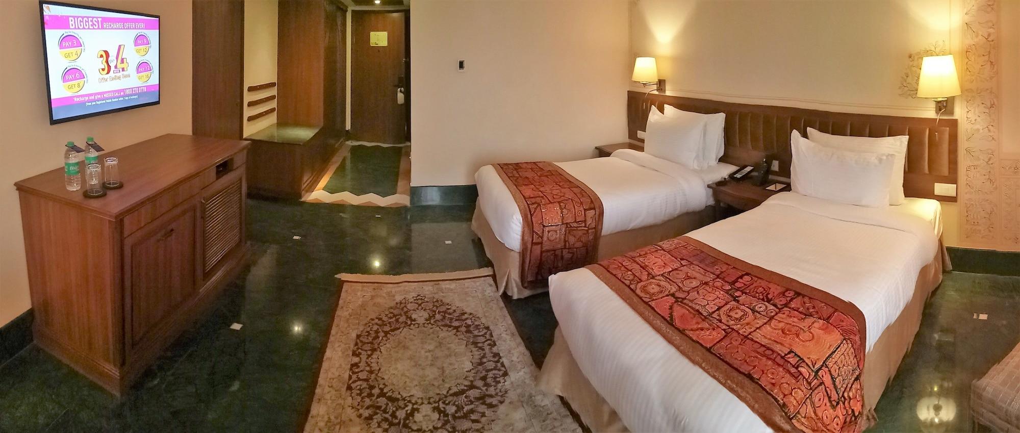 Indana Palace Jaipur Exterior photo