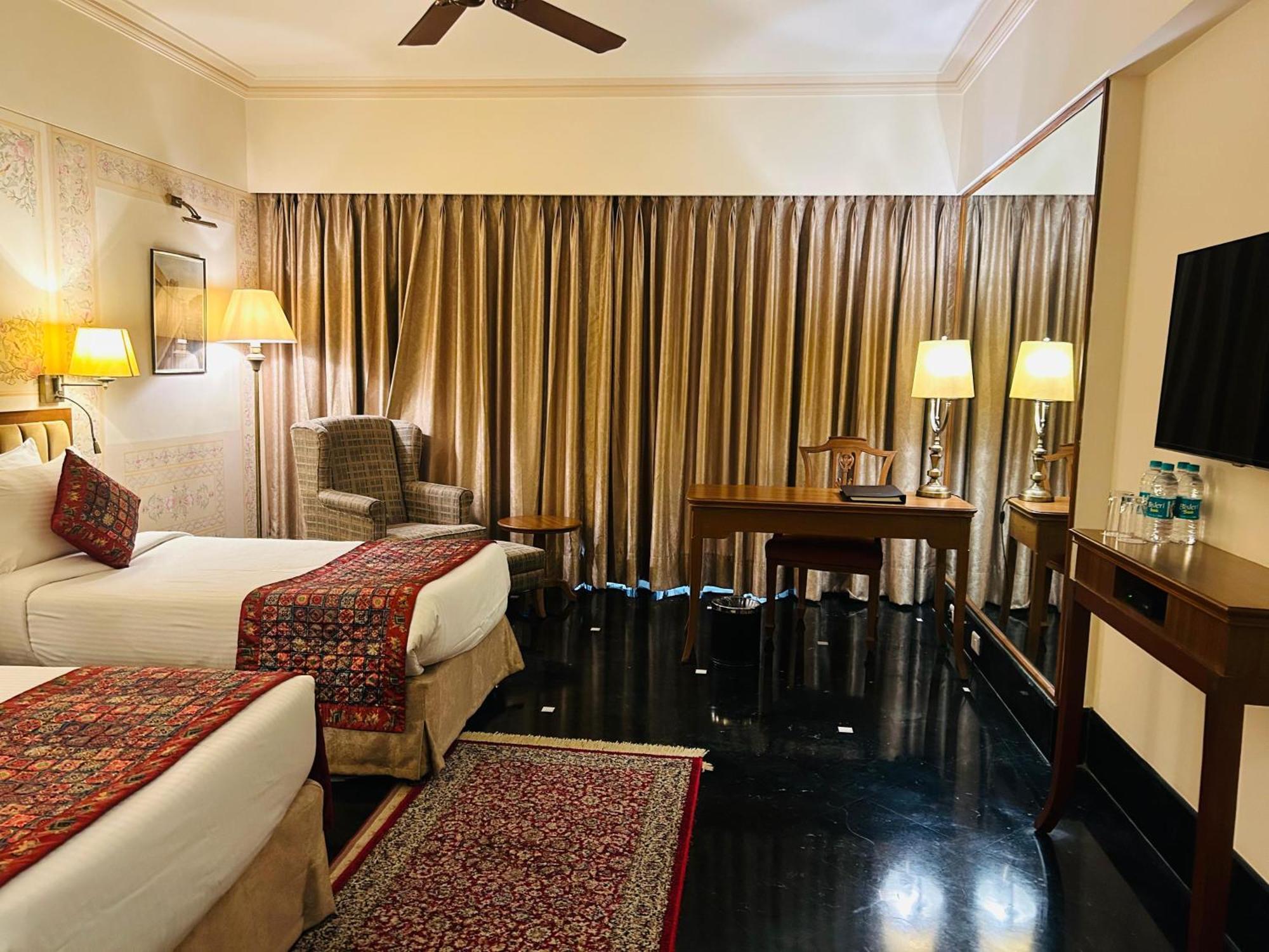 Indana Palace Jaipur Exterior photo