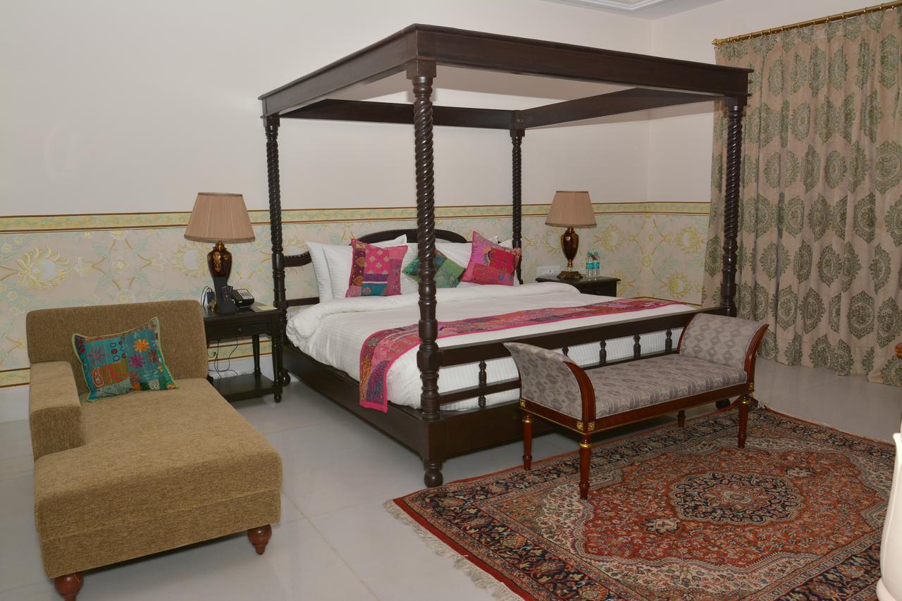 Indana Palace Jaipur Exterior photo